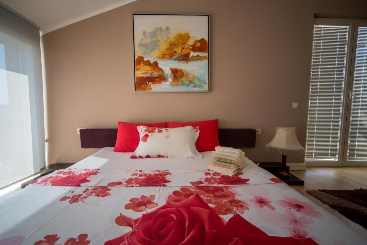 Spa Resort Luxury Apartments Будва Екстер'єр фото