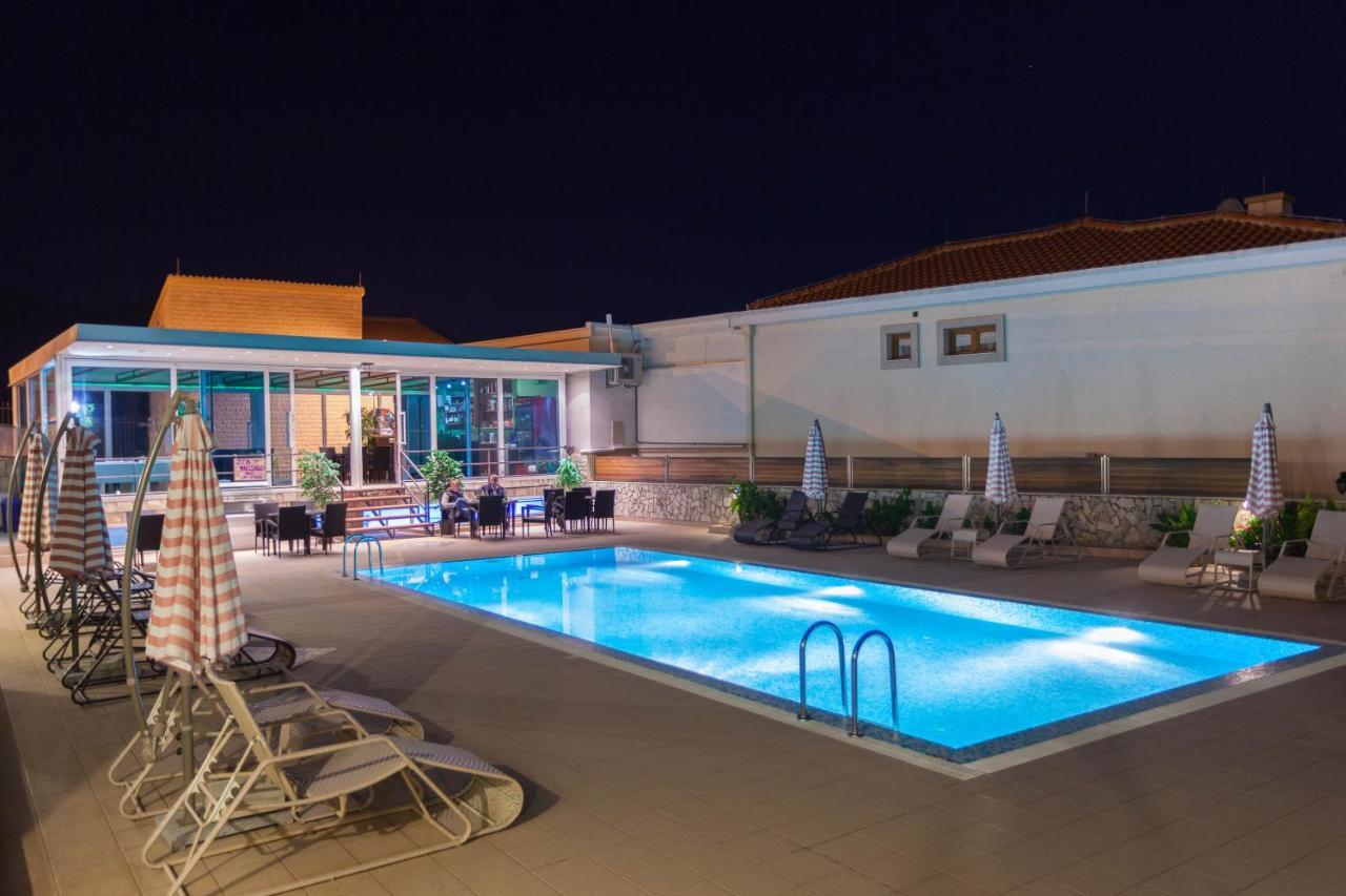 Spa Resort Luxury Apartments Будва Екстер'єр фото